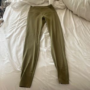 Lululemon align leggings. never worn